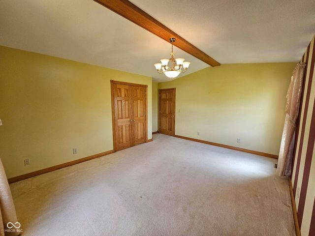 8709 W 1400 N, Elwood, IN 46036