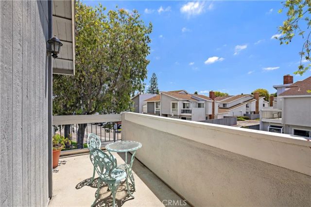 600 Lassen Ln, Costa Mesa, CA 92626