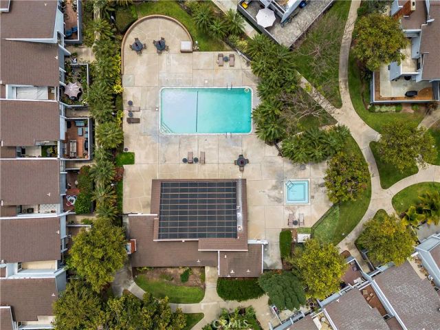 600 Lassen Ln, Costa Mesa, CA 92626