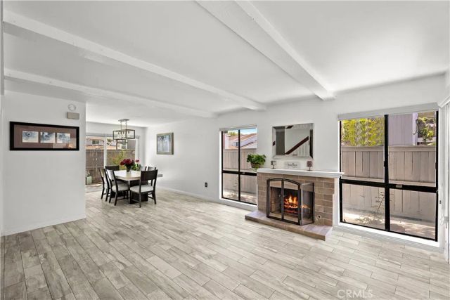 600 Lassen Ln, Costa Mesa, CA 92626