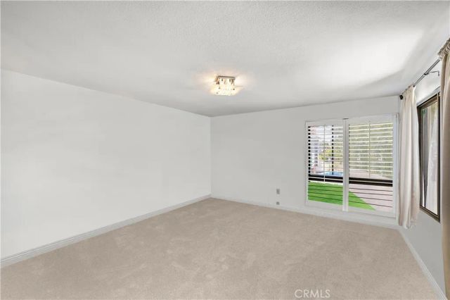 600 Lassen Ln, Costa Mesa, CA 92626