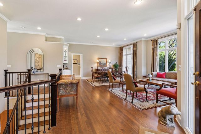 18709 Melrose Chase, Eden Prairie, MN 55347