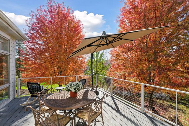 18709 Melrose Chase, Eden Prairie, MN 55347