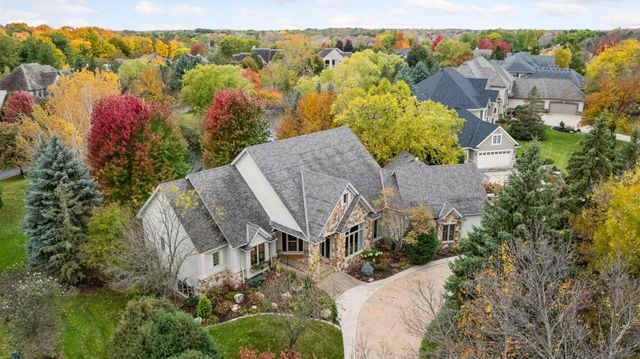 18709 Melrose Chase, Eden Prairie, MN 55347