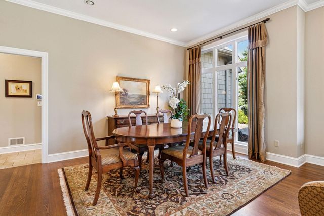 18709 Melrose Chase, Eden Prairie, MN 55347