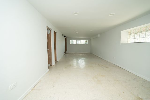 3126 S 55th Avenue, Cicero, IL 60804