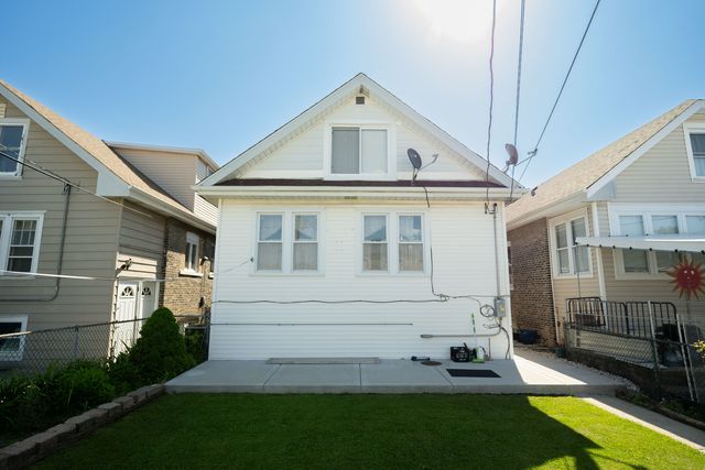 3126 S 55th Avenue, Cicero, IL 60804