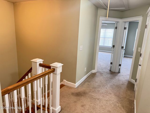 1801 Fox Den Way 2, Greenville, NC 27858