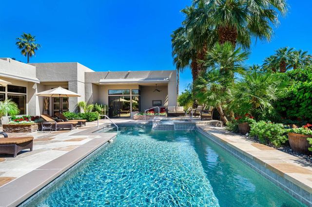 137 Waterford Circle, Rancho Mirage, CA 92270