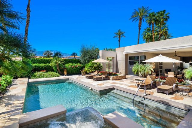 137 Waterford Circle, Rancho Mirage, CA 92270