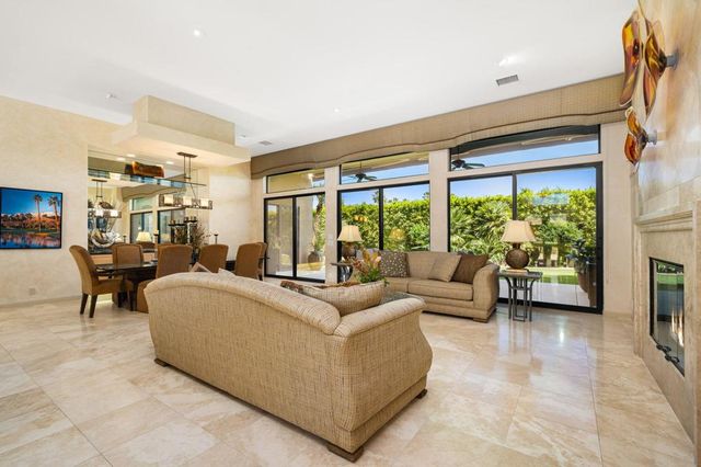 137 Waterford Circle, Rancho Mirage, CA 92270