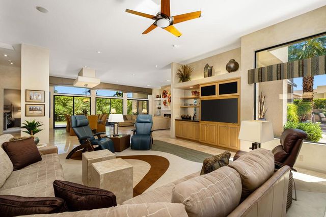 137 Waterford Circle, Rancho Mirage, CA 92270