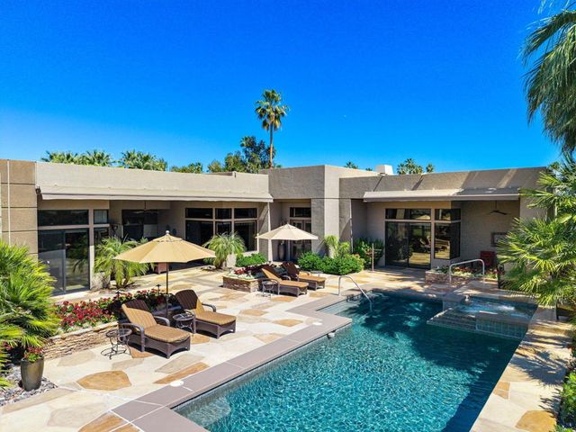 137 Waterford Circle, Rancho Mirage, CA 92270