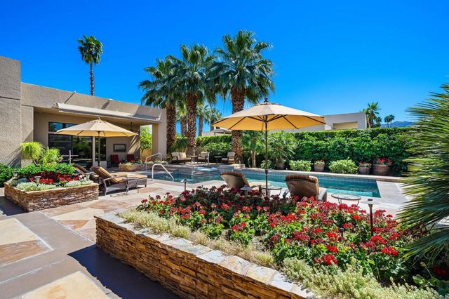 137 Waterford Circle, Rancho Mirage, CA 92270