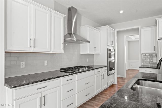 792 Nancy Drive, Aurora, OH 44202