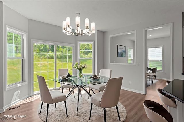 792 Nancy Drive, Aurora, OH 44202