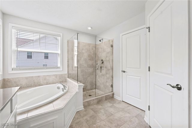 792 Nancy Drive, Aurora, OH 44202