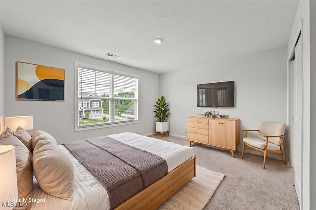 792 Nancy Drive, Aurora, OH 44202