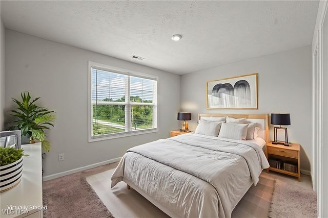 792 Nancy Drive, Aurora, OH 44202