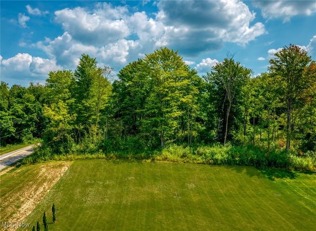 792 Nancy Drive, Aurora, OH 44202