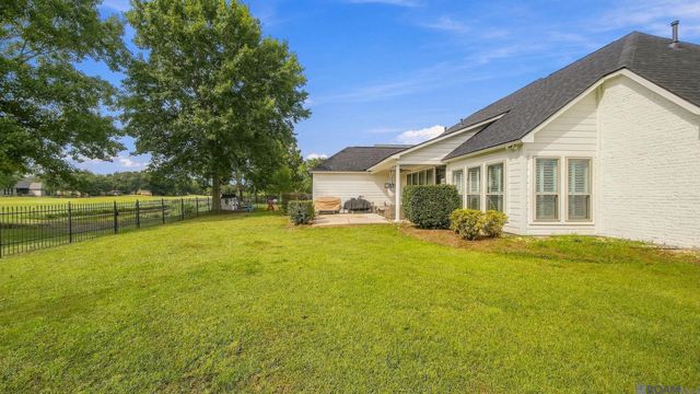 6115 Jonathan Alaric Ave, Gonzales, LA 70737