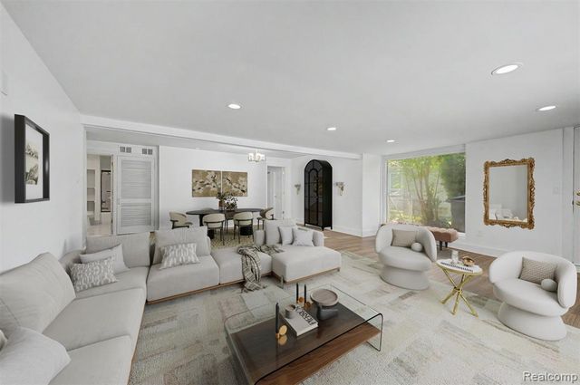 2313 Saint Joseph Street, West Bloomfield, MI 48324