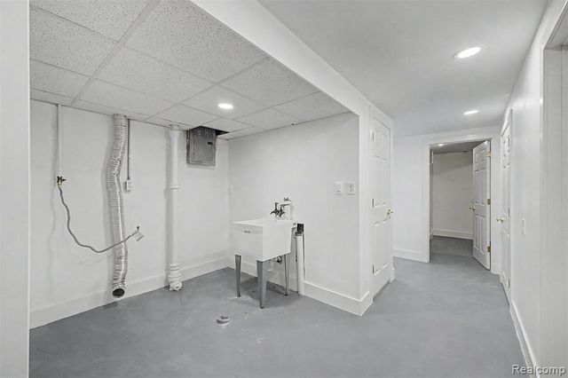2313 Saint Joseph Street, West Bloomfield, MI 48324