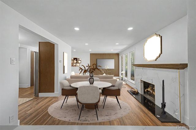 2313 Saint Joseph Street, West Bloomfield, MI 48324