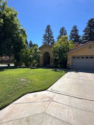 6675 N Lola, Fresno, CA 93722