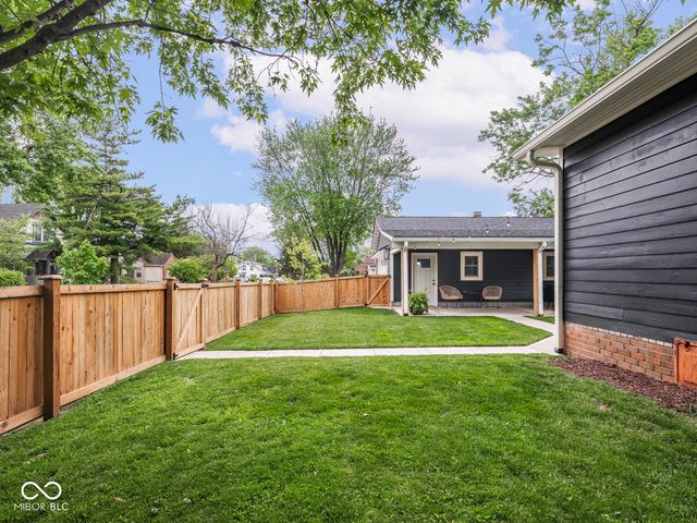 5265 E 10th Street, Indianapolis, IN 46219