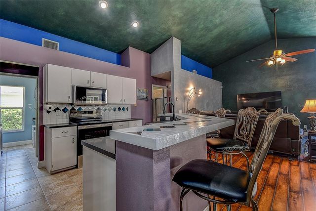 7730 GRIMSBY LANE, New Port Richey, FL 34655