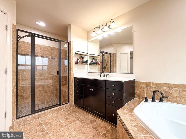 23687 SAILFISH SQ, Brambleton, VA 20148