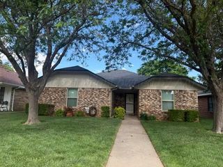 5909 OAKMAN Drive, Amarillo, TX 79109