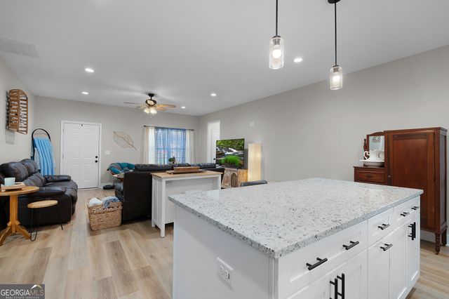 106 Gazelle Dew Road NE, Armuchee, GA 30105