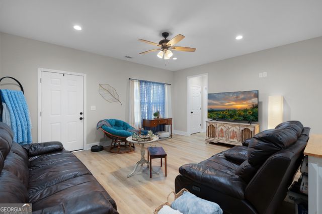 106 Gazelle Dew Road NE, Armuchee, GA 30105