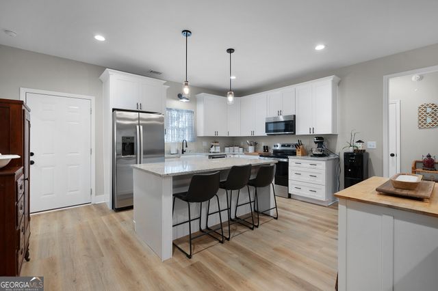 106 Gazelle Dew Road NE, Armuchee, GA 30105