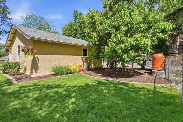 2023 Princeton Avenue, Saint Paul, MN 55105