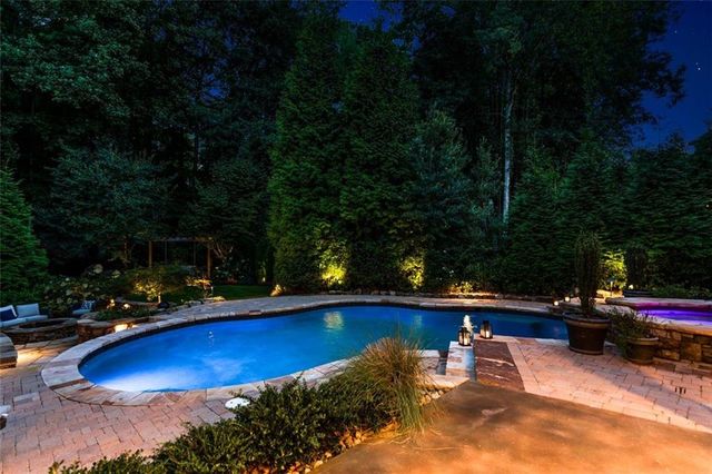 5030 Winding Hills Lane, Woodstock, GA 30189