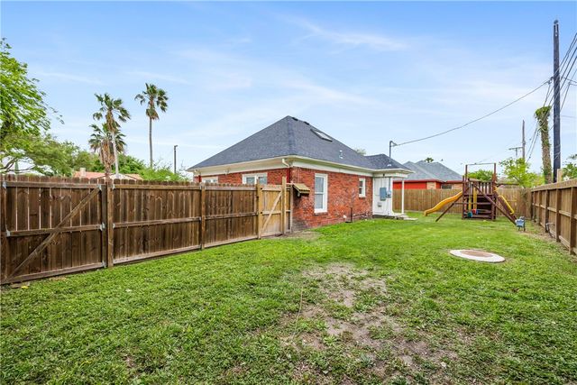 330 Palmero St, Corpus Christi, TX 78404