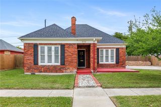 330 Palmero St, Corpus Christi, TX 78404