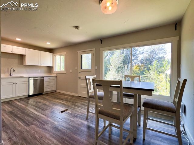 324 Davie Drive, Colorado Springs, CO 80911