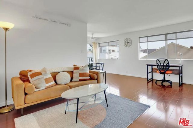 615 E Broadway 304, Long Beach, CA 90802