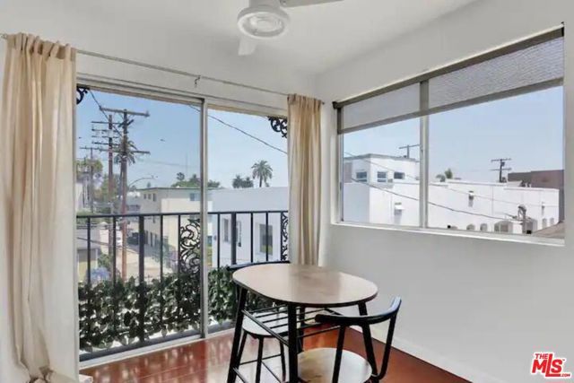 615 E Broadway 304, Long Beach, CA 90802