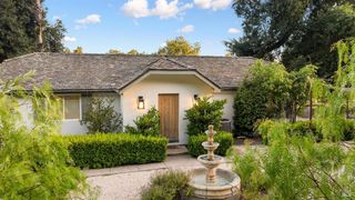 691 Silverado Trl S, St. Helena, CA 94574
