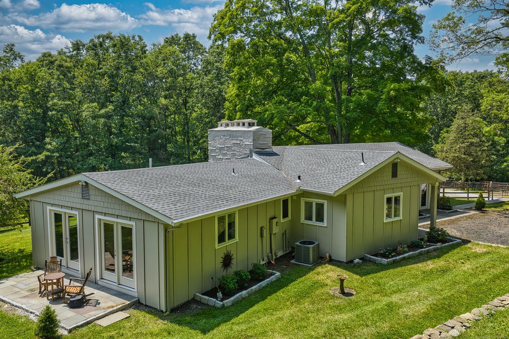 159 Merryall Road, New Milford, CT 06776