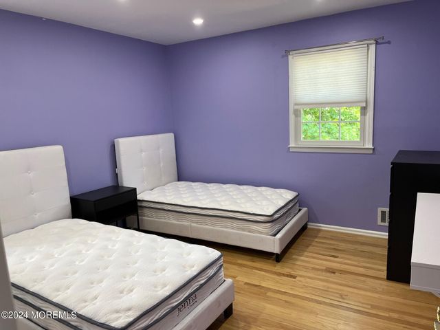 106 Pear Street, Oakhurst, NJ 07755