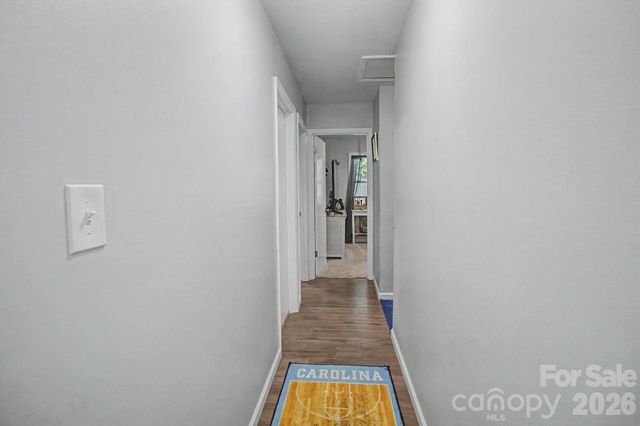 102 Wicklow Drive, Asheville, NC 28806