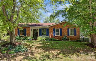 102 Wicklow Drive, Asheville, NC 28806