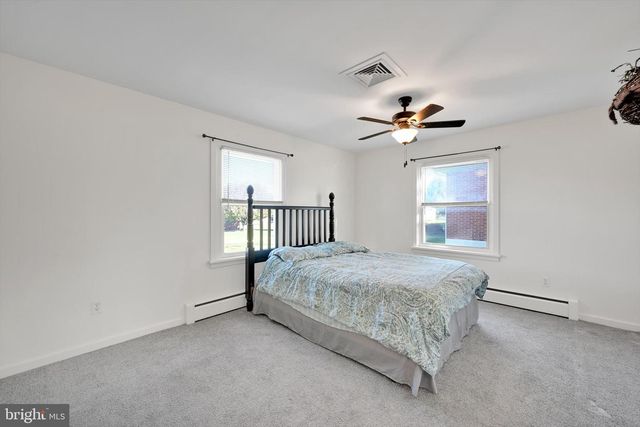 900 STATE DR, Lebanon, PA 17042