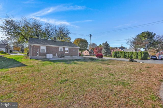 900 STATE DR, Lebanon, PA 17042